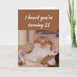 Tarjeta Feliz 21 cumpleaños celebra a gato gracioso