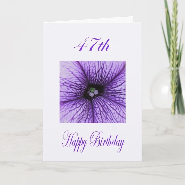 Tarjeta Feliz 47º cumpleaños morado florecimiento (Anverso)