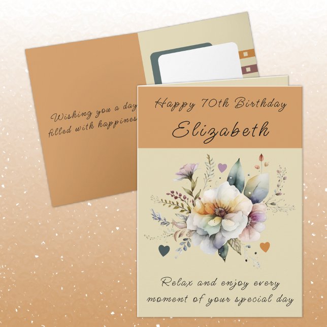 Tarjeta Feliz 70 cumpleaños agregar nombre naranja floral (Subido por el creador)