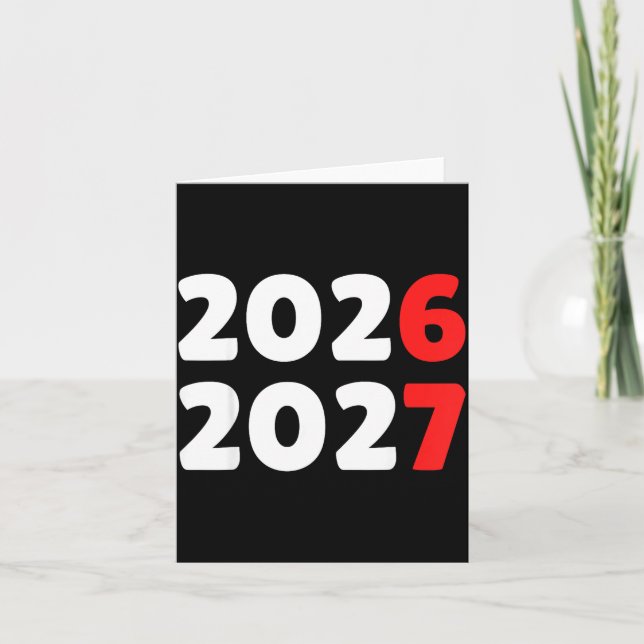 Tarjeta Feliz Año Nuevo 2026 2027 Divertido Seis Siete 67  (Anverso)