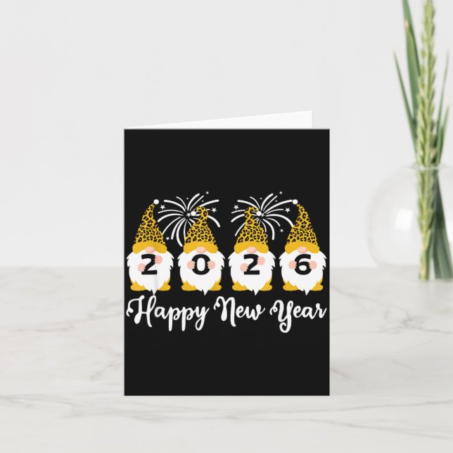 Tarjeta Feliz Año Nuevo 2026 Gnomos Estampado de Leopardo  (Anverso)