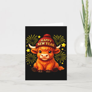 Tarjeta Feliz Año Nuevo 2026 Highland Cow & Sombrero de Fi