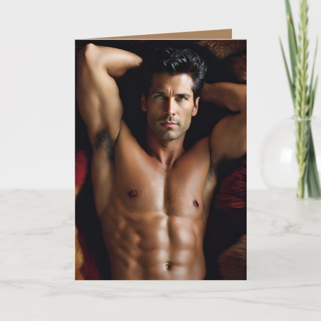 Tarjeta "Feliz Buffday" con un hombre sexy (Anverso)