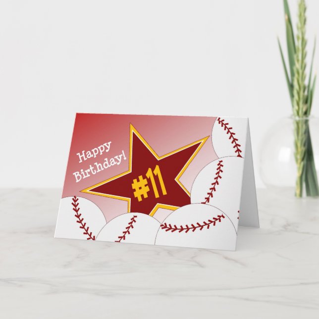 Tarjeta ¡Feliz cumpleaños 11, Estrella de Softball! (Anverso)