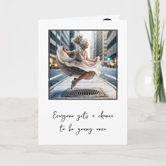 Tarjeta Feliz cumpleaños a la anciana (Anverso)