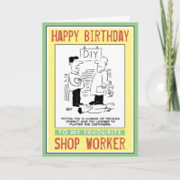 Feliz cumpleaños a un trabajador de una tienda.