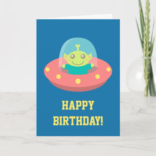 Tarjeta Feliz Cumpleaños, Alien Cute en Nave Espacial (Anverso)