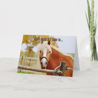 Tarjeta Feliz cumpleaños, caballo
