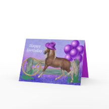 Feliz cumpleaños caballo con Gorra morado y globos