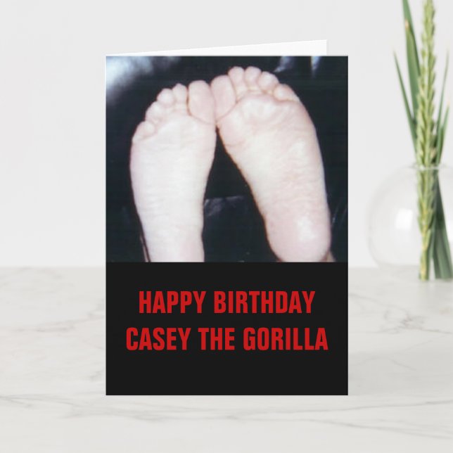TARJETA FELIZ CUMPLEAÑOS CASEY LA GORILLA (Anverso)
