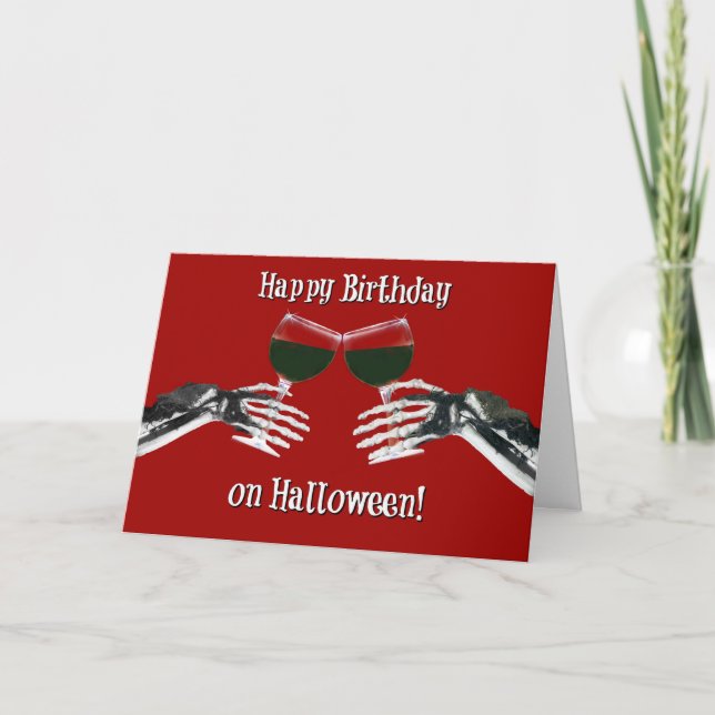 Tarjeta Feliz cumpleaños del vino divertido el Halloween (Anverso)