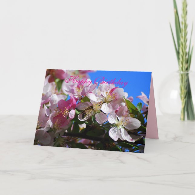 Tarjeta Feliz cumpleaños, flores de manzana, bebe de miel (Anverso)