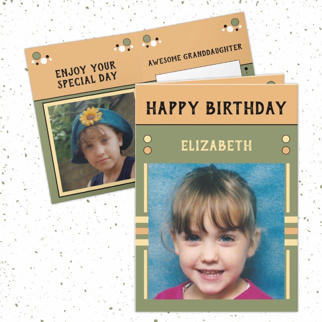 Tarjeta Feliz cumpleaños foto verde del nombre de la nieta (Subido por el creador)