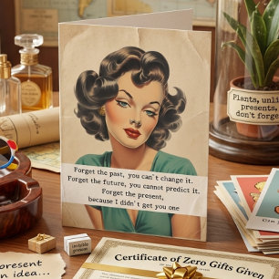 Tarjeta Feliz cumpleaños gracioso diciendo mujer retro