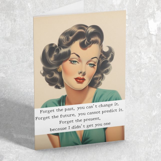 Tarjeta Feliz cumpleaños gracioso diciendo mujer retro (Subido por el creador)