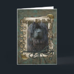 Tarjeta Feliz cumpleaños - Papas de piedra - Terranova<br><div class="desc">¡Qué podría decir Feliz cumpleaños mejor que este perro de Terranova que te ayuda a celebrar!</div>