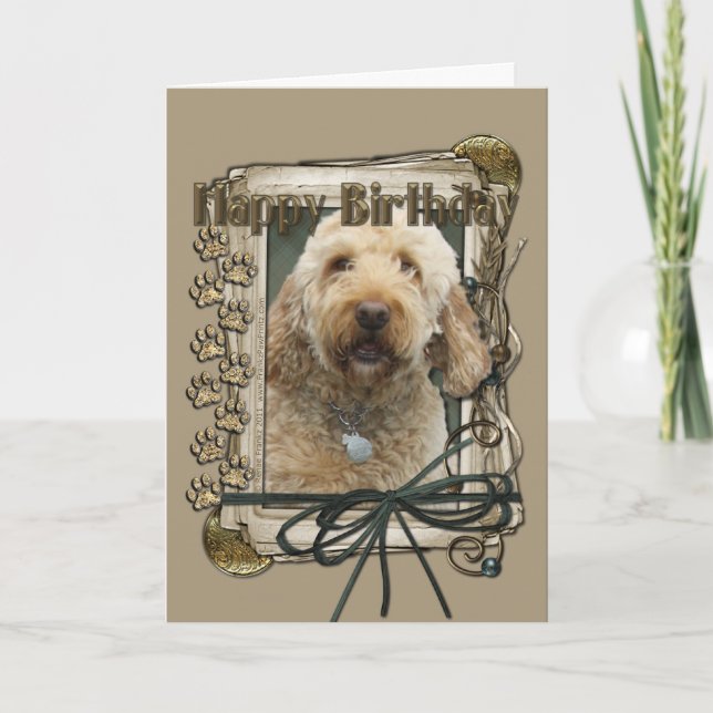 Tarjeta Feliz cumpleaños - patas de piedra - GoldenDoodle (Anverso)