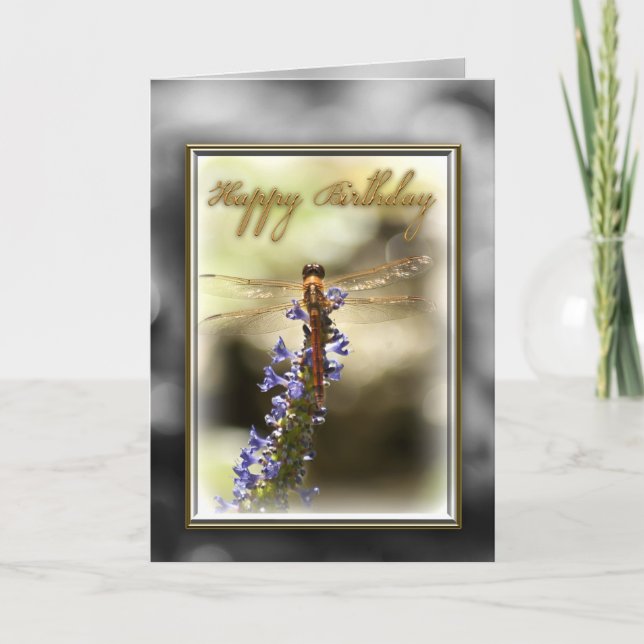 Tarjeta feliz de natalidad para libélula (Anverso)