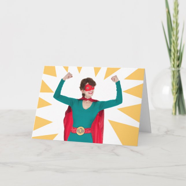 Tarjeta Feliz Día de las Madres Humor de Superhéroes  (Anverso)