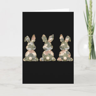 Tarjeta Feliz día de Pascua Tres conejos divertidos huevos