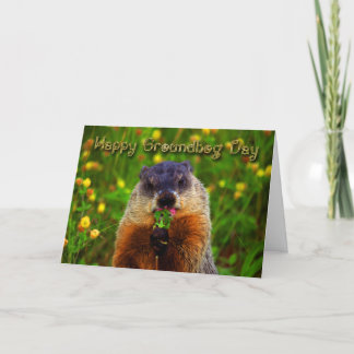 Tarjeta Feliz Día del Groundhog Comiendo Flor