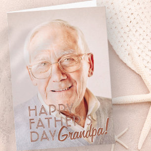 Tarjeta ¡Feliz Día del Padre abuelo! Saludo moderno y simp