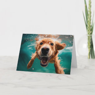 Tarjeta Feliz Golden Retriever Nadando bajo el agua