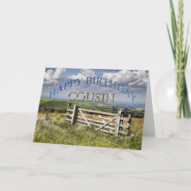 Tarjeta Feliz primo de cumpleaños, paisaje con puerta (Anverso)
