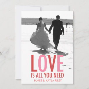 Tarjeta Festiva 311 El amor es todo lo que necesitas para la foto 