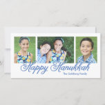 Tarjeta Festiva 3.ᵉʳ guión azul feliz Hanukkah Photocard<br><div class="desc">Esta elegante y moderna tarjeta multifoto de Hanukkah cuenta con escritura moderna en azul.</div>
