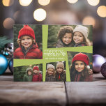 Tarjeta Festiva 5 Retro Alegría y Paz Verde<br><div class="desc">Usa cinco fotos para hacer un recuerdo único y moderno de Feliz Navidad. Si necesita mover algo,  haga clic en el botón personalizar para realizar cambios.</div>