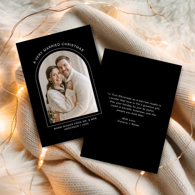 Tarjeta Festiva A Very Married Christmas Black White Arch Photo  (Subido por el creador)