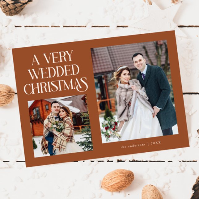 Tarjeta Festiva A Very Wedded Christmas Newlywed Photo Terracotta (Subido por el creador)