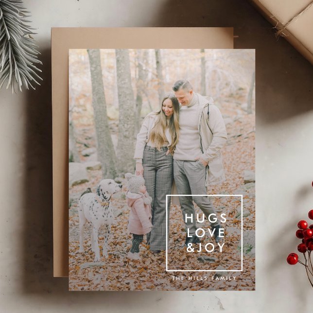 Tarjeta Festiva Abrazos Amor y Alegría | Terracota quemada Naranja (Mark the most wonderful season with a stylish holiday card featuring your own photo)
