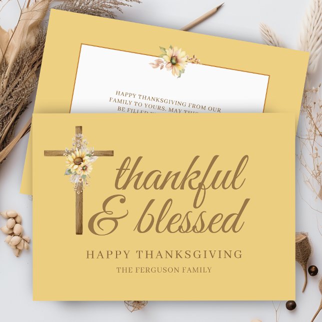 Tarjeta Festiva Abundante Girasol Amarillo Gracias y Bendecidos Ac (golden religious cross thankful and blessed happy thanksgiving cards with family name and sunflowers)