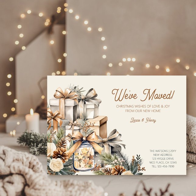 Tarjeta Festiva Acogedor neutral hemos trasladado a Navidades (Rustic We've Moved Christmas Card from the Holiday Moving Announcements Collection by Darling & May)