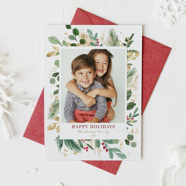 Tarjeta Festiva Acuarela y Relieve metalizado falso foto de vegeta (Watercolor and Faux Gold Foil Winter Greenery Photo Happy Holidays Card)