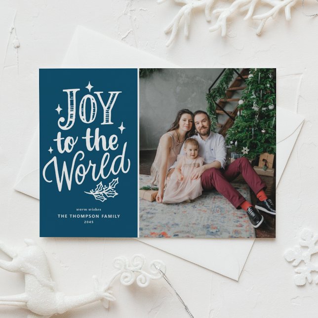 Tarjeta Festiva Alegría Azul A Los Navidades Mundiales Foto Carol (Celebrate the season with this customizable blue "Joy to the World" photo Christmas card.)