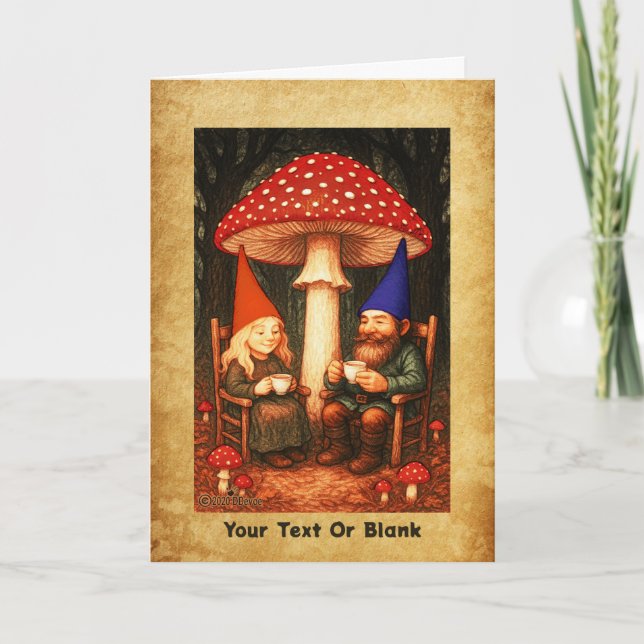 Tarjeta Festiva Amanita Mushroom y Gnomes (Anverso)