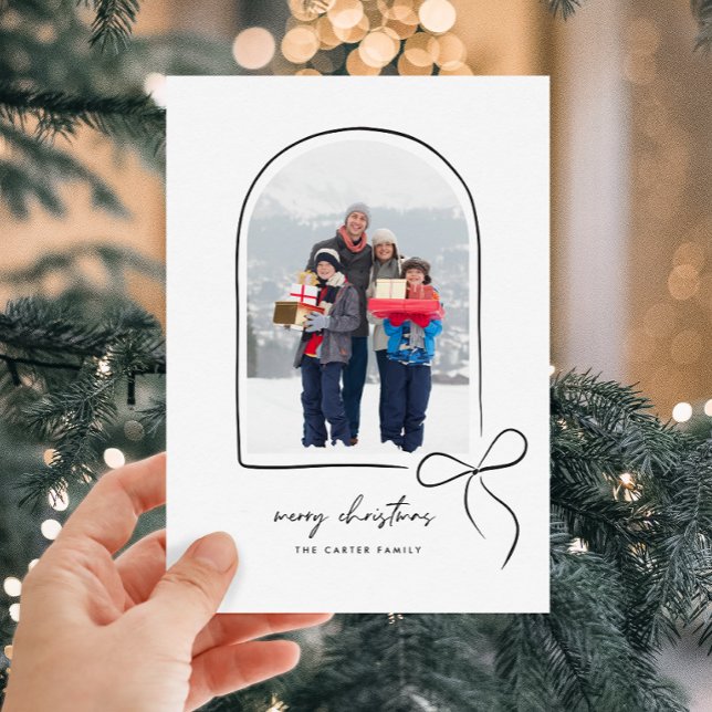Tarjeta Festiva Amarrados Con Amor Navidades De Fotografía De Blac (Wrapped With Love Black Bow Arch Photo Christmas Holiday Card)