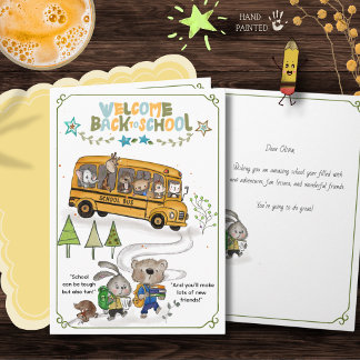 Tarjeta Festiva Animales adorables del bosque Autobús escolar De v