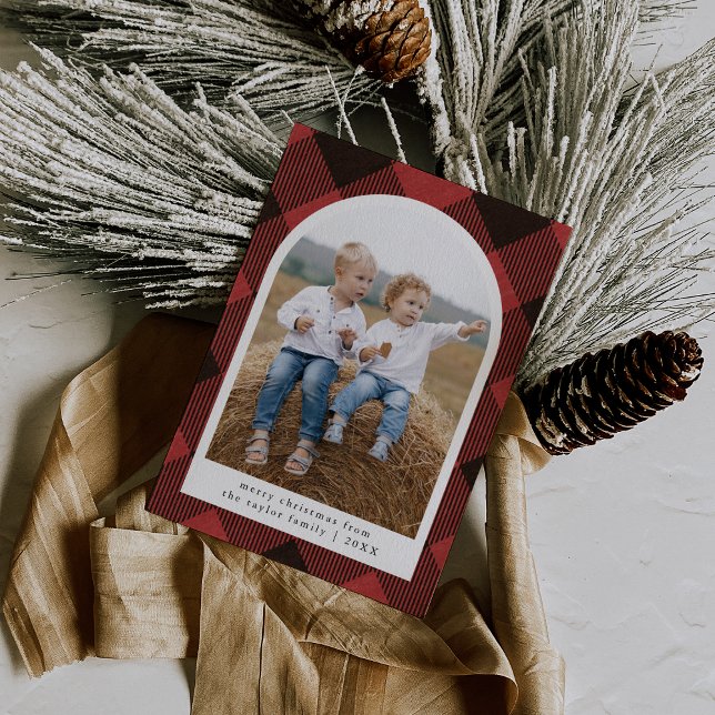 Tarjeta Festiva ANNA Red Plaid Moderno Family Photo Merry Christma (ANNA Red Plaid Modern Family Photo Merry Christmas Holiday Card)