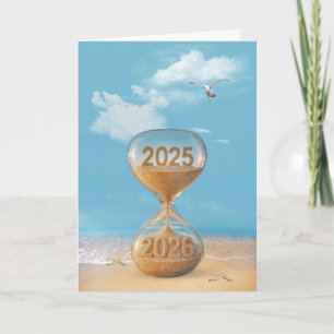 Tarjeta Festiva Año Nuevo 2027 Reloj de Arena en la Playa