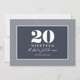 Tarjeta Festiva Año nuevo tipográfico festivo moderno