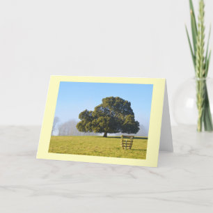 Tarjeta Festiva Árbol bajo el sol invernal