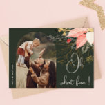 Tarjeta Festiva Arco floral de invierno Oh Qué divertido dos fotos<br><div class="desc">Este arco floral de invierno, oh, qué divertido tarjeta de vacaciones de dos fotos, tiene un diseño caprichoso y elegante con vibrantes ilustraciones acuarelas de poinsettias rojas y rosas y delicada vegetación de invierno. Con elementos botánicos de moda como el pino, la harina y las bayas de invierno, la colorida...</div>