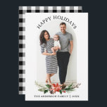 Tarjeta Festiva Arco fotográfico de plástico blanco y negro Poinse<br><div class="desc">Moderna y moderna Rustic Black & White Buffalo Plaid Photo Arch Happy Holidays Card incluye acuarela Poinsettia Floral con pinos y vegetación de invierno.</div>