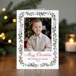 Tarjeta Festiva Bayas de Acebo Elegantes y Verdor 2 Foto