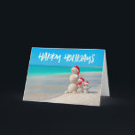 Tarjeta Festiva Beach Tropical Snowman Sand Happy Holidays Card<br><div class="desc">Beach Tropical Snowman Sand Happy Holidays Card. Haga clic en el botón "Personalizar" y agregue un mensaje personalizado. Consulte nuestros sellos de correo de vacaciones para encontrar una manera elegante de enviar sus tarjetas.</div>