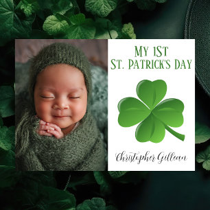 Tarjeta Festiva Bebé simple con foto de tréboles para el 1er día d